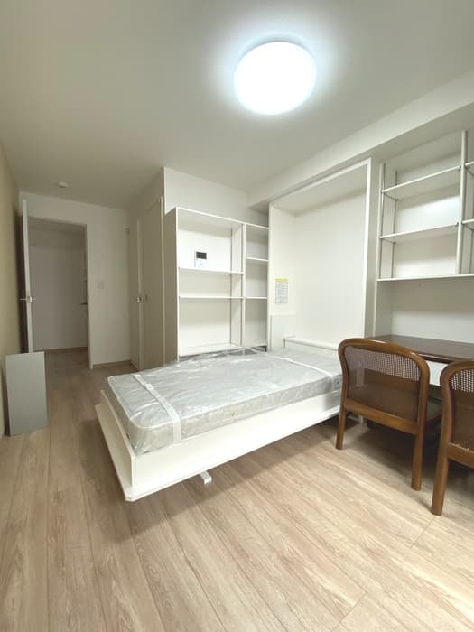 Room image 8