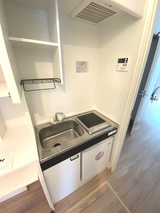 Room image 10