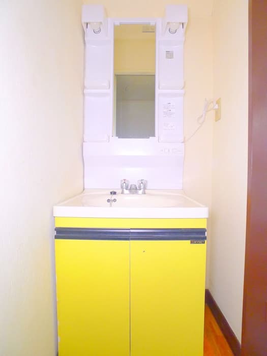 Room image 11