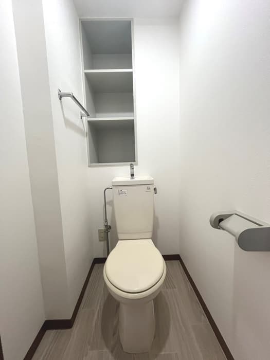 Room image 10