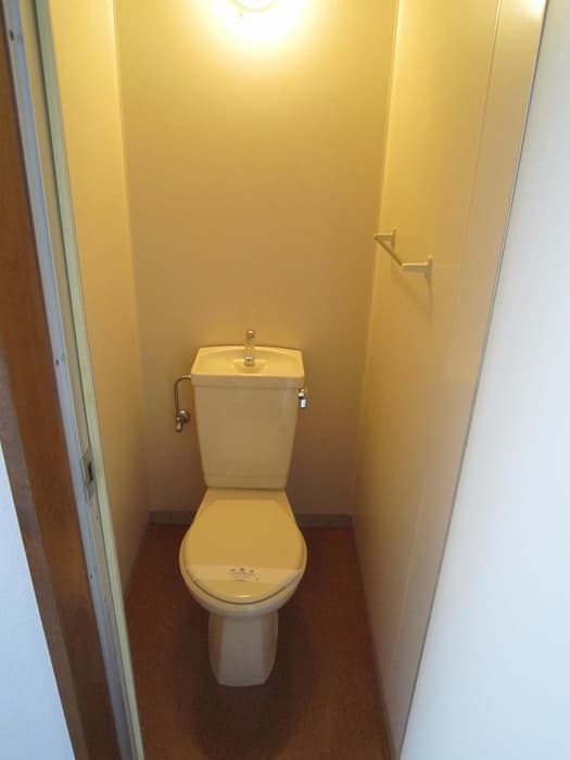 Room image 10