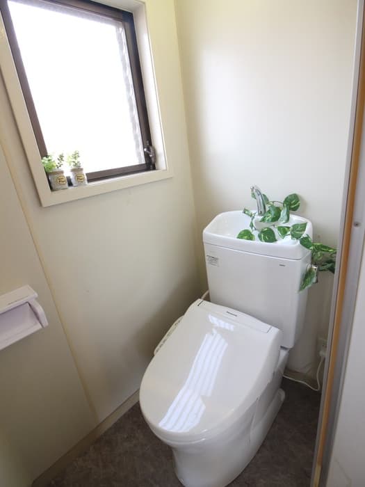 Room image 9