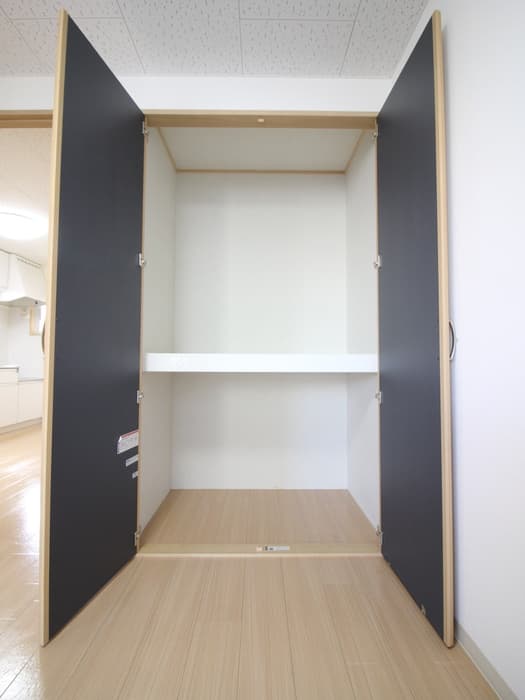 Room image 13