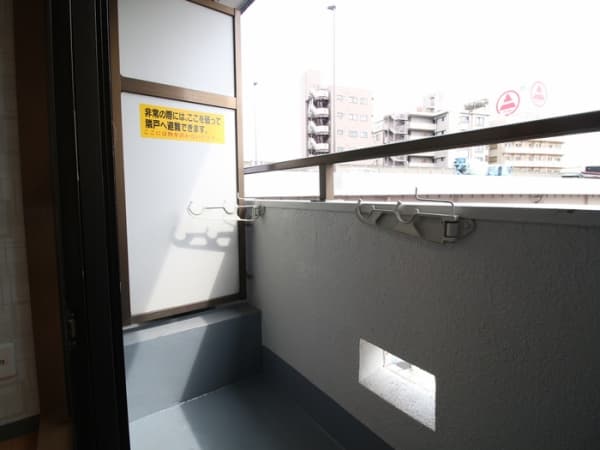 Room image 13