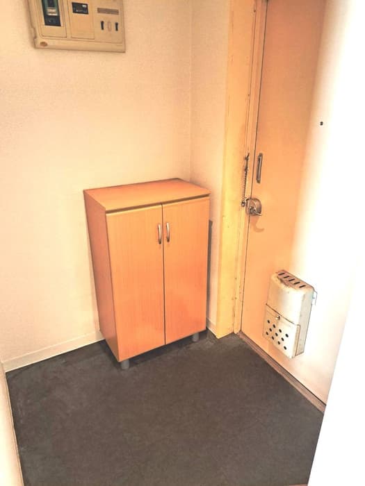 Room image 10