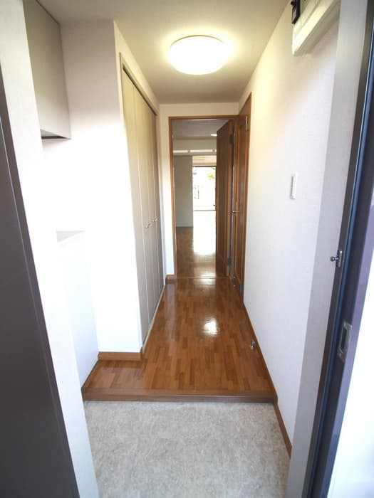 Room image 13