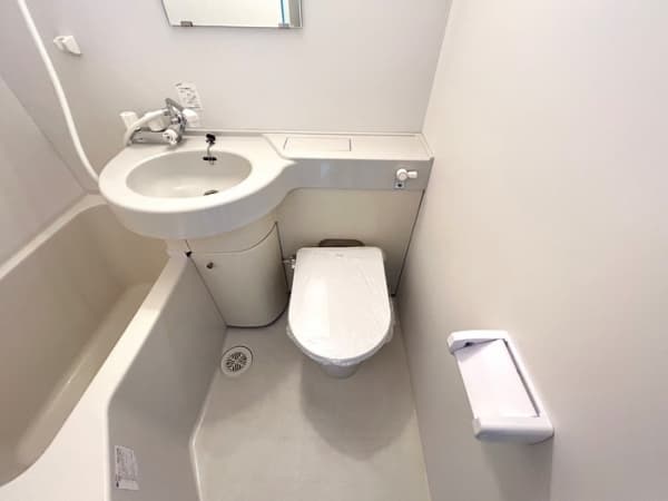 Room image 8