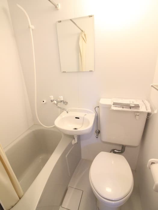 Room image 11
