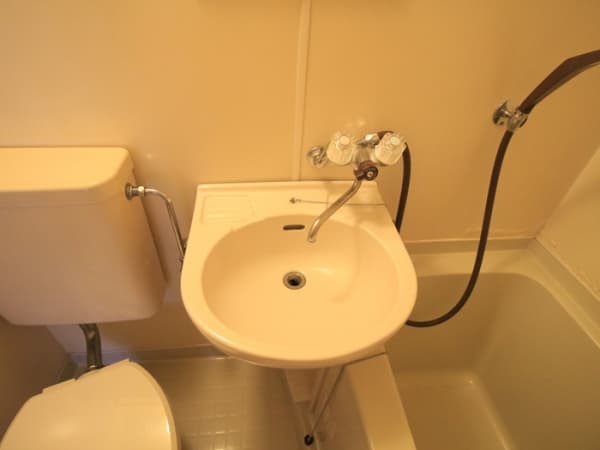 Room image 13