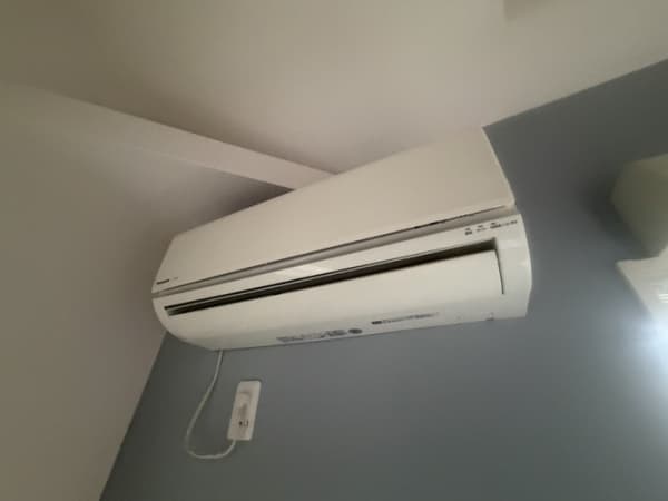 Room image 13