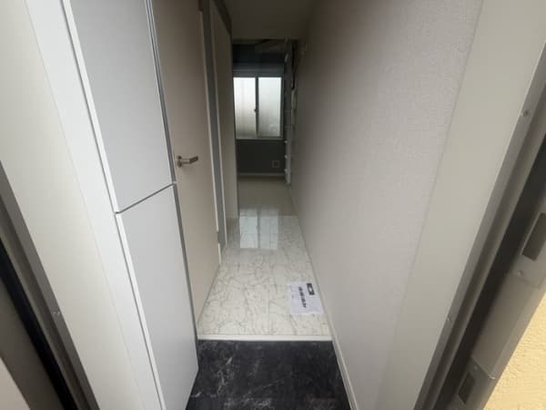 Room image 14