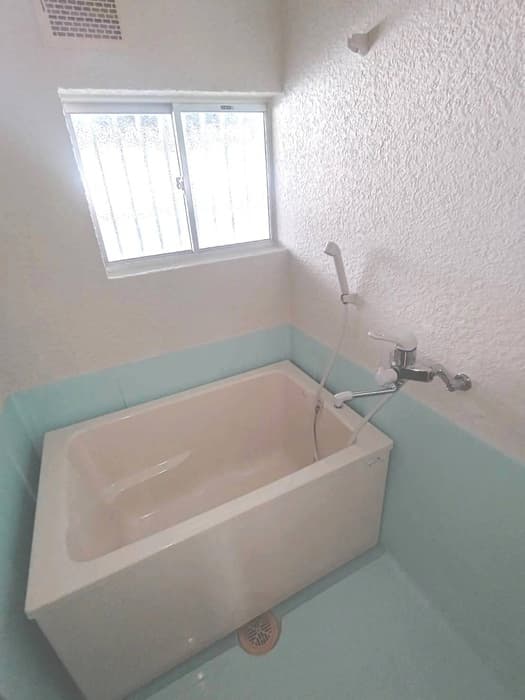 Room image 13