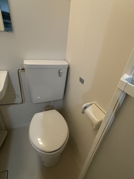 Room image 12