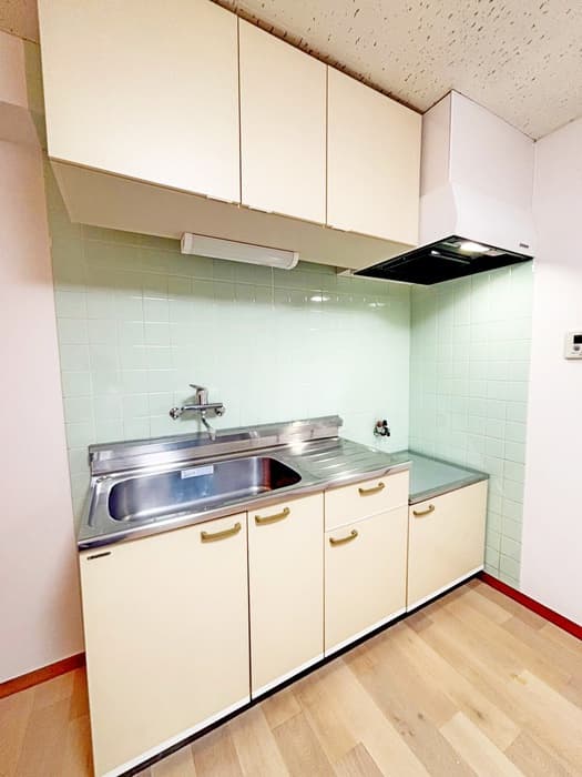 Room image 9