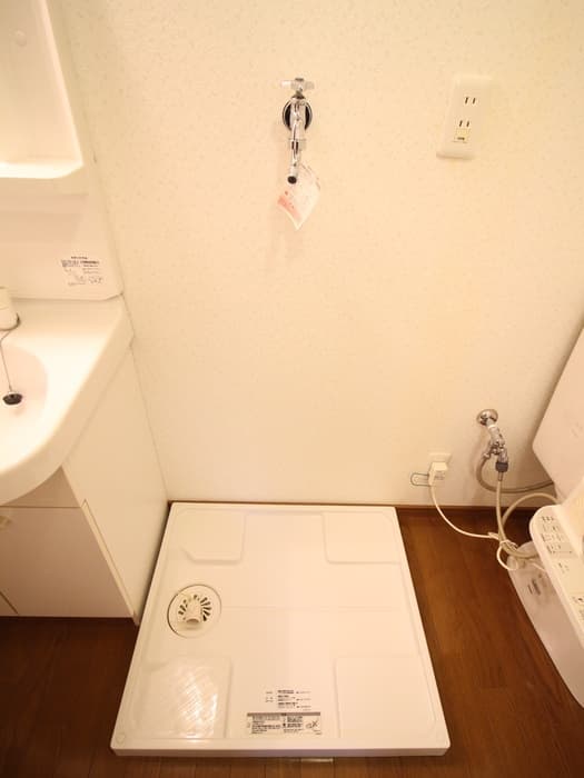 Room image 11