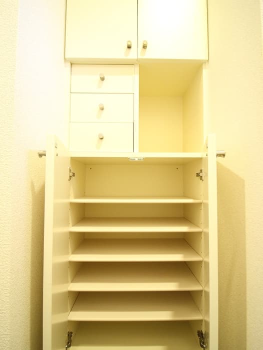 Room image 13