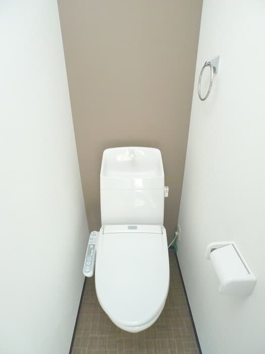Room image 13