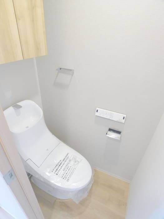 Room image 11