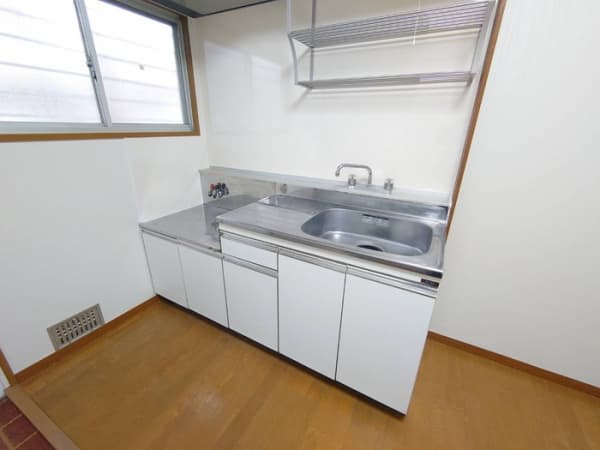 Room image 9