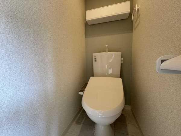 Room image 12