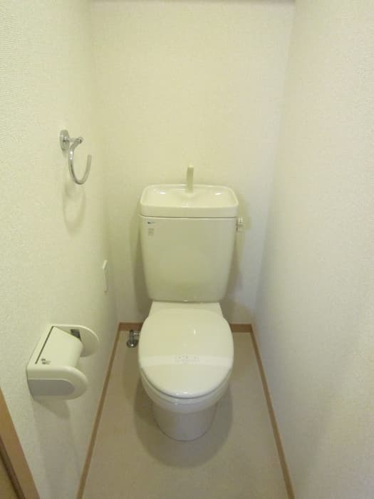Room image 10