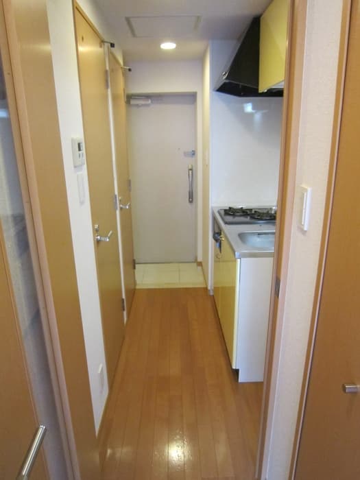 Room image 14