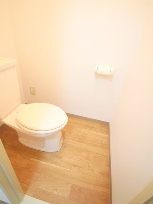 Room image 11