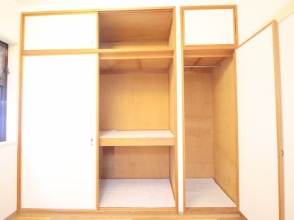 Room image 14
