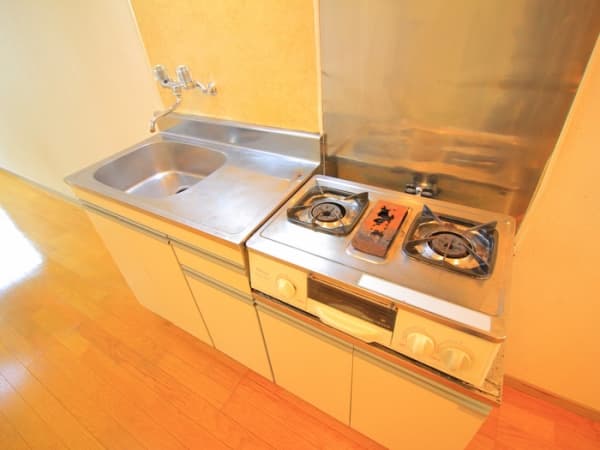 Room image 8