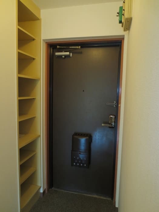 Room image 12