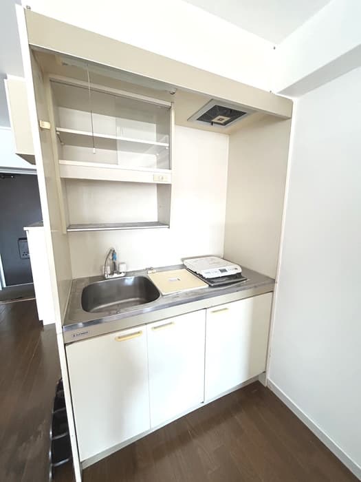 Room image 11