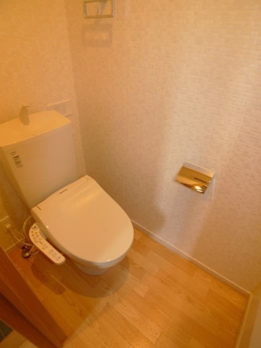 Room image 13