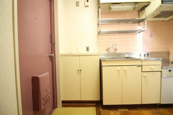 Room image 8