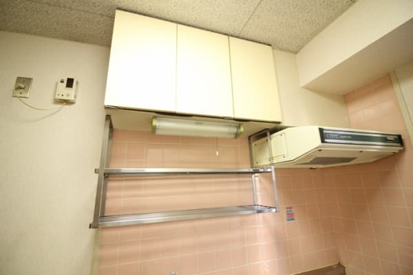 Room image 13