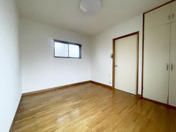 Room image 14