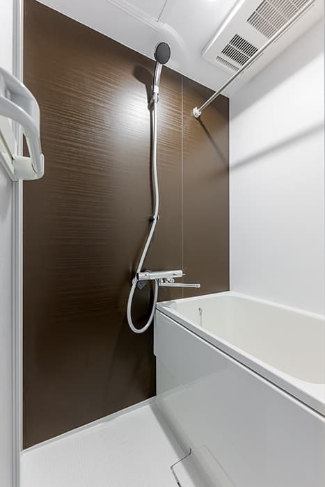 Room image 11