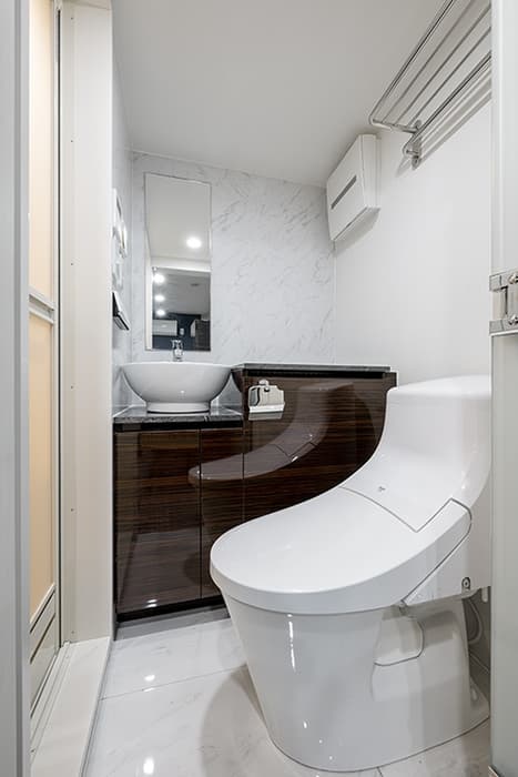 Room image 12