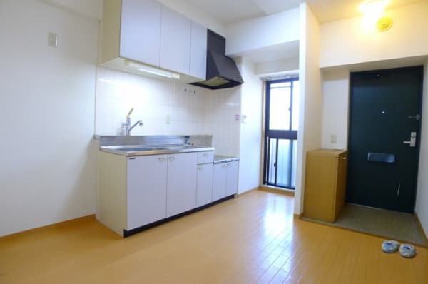 Room image 10