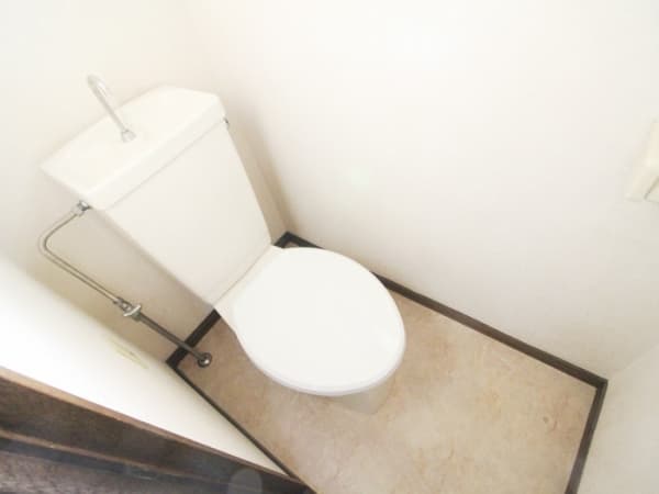 Room image 11