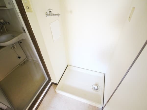 Room image 12