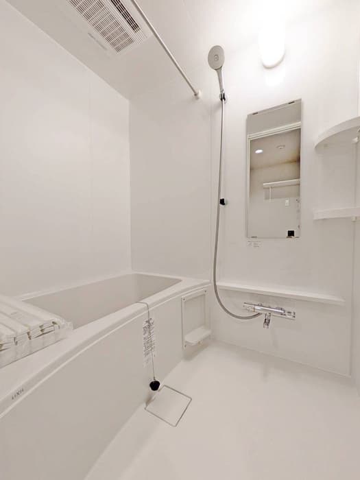 Room image 12