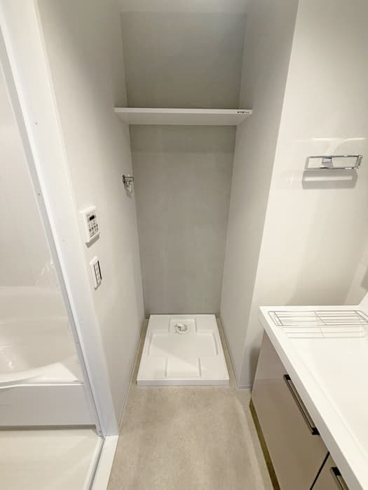 Room image 14