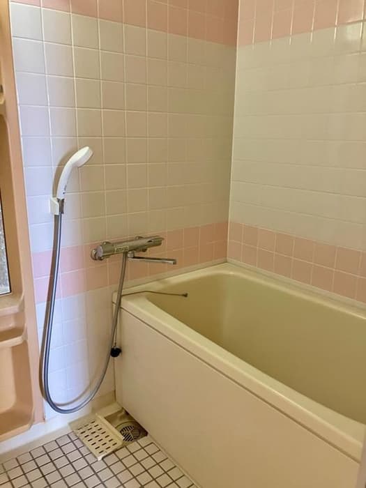 Room image 12