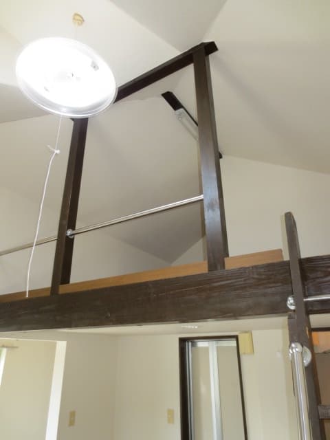Room image 11