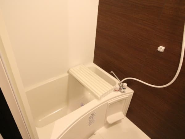 Room image 12