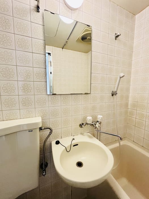 Room image 12
