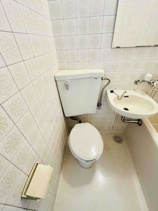 Room image 13