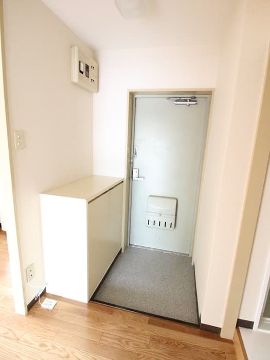 Room image 13