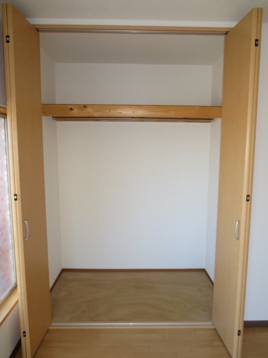 Room image 14
