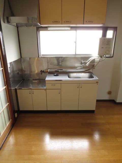 Room image 14
